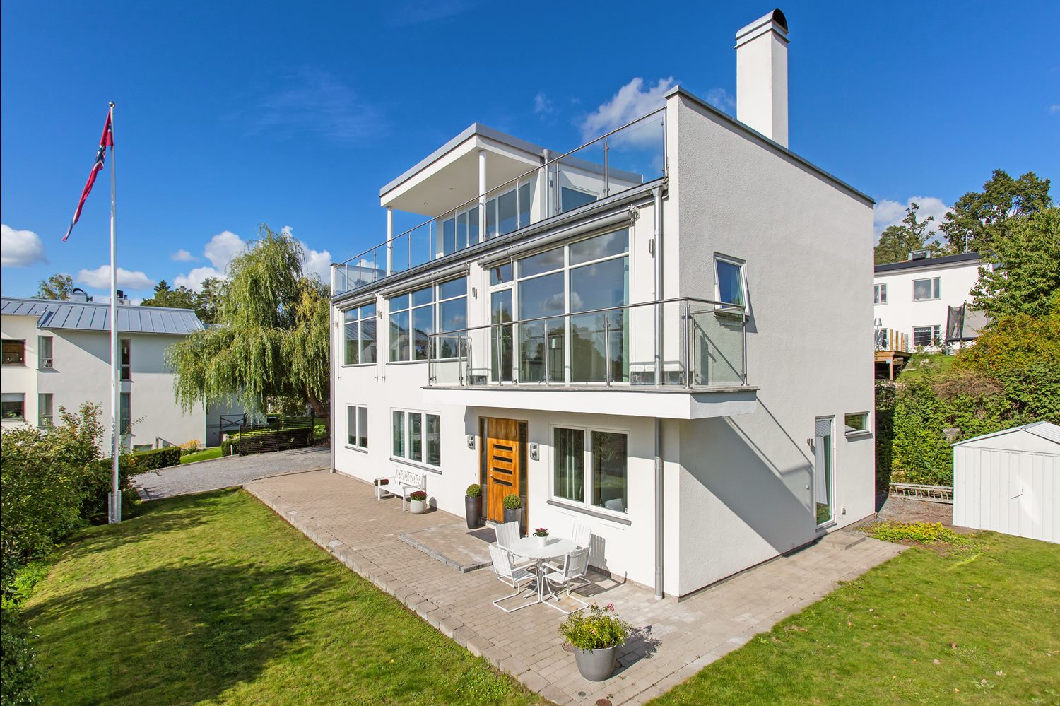 Drakskeppsvägen 32A Viggbyholm - Sjösidan